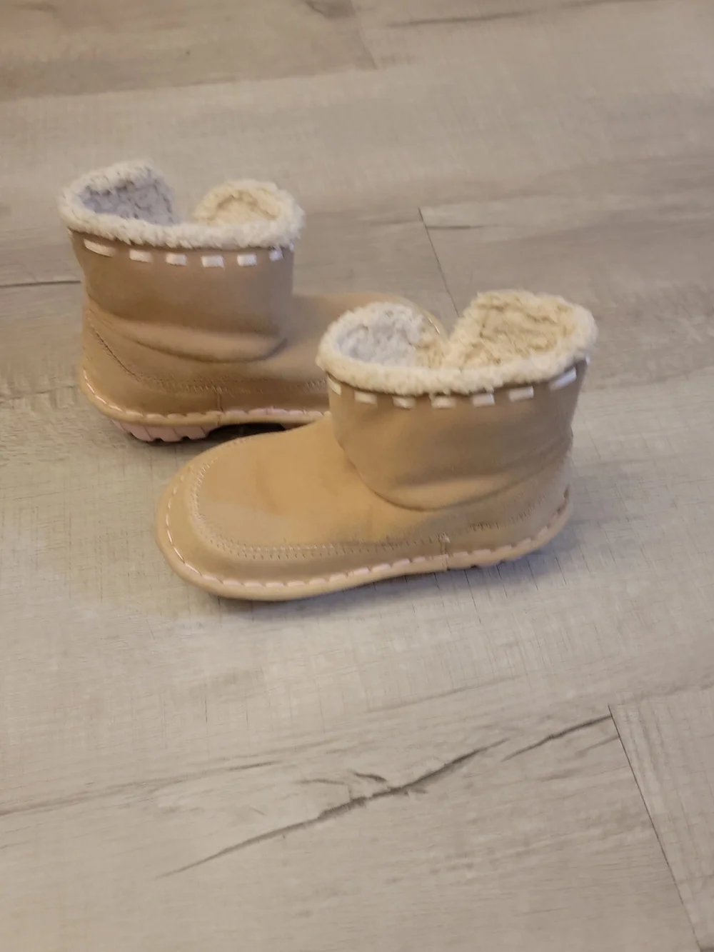 CROCS soft tan